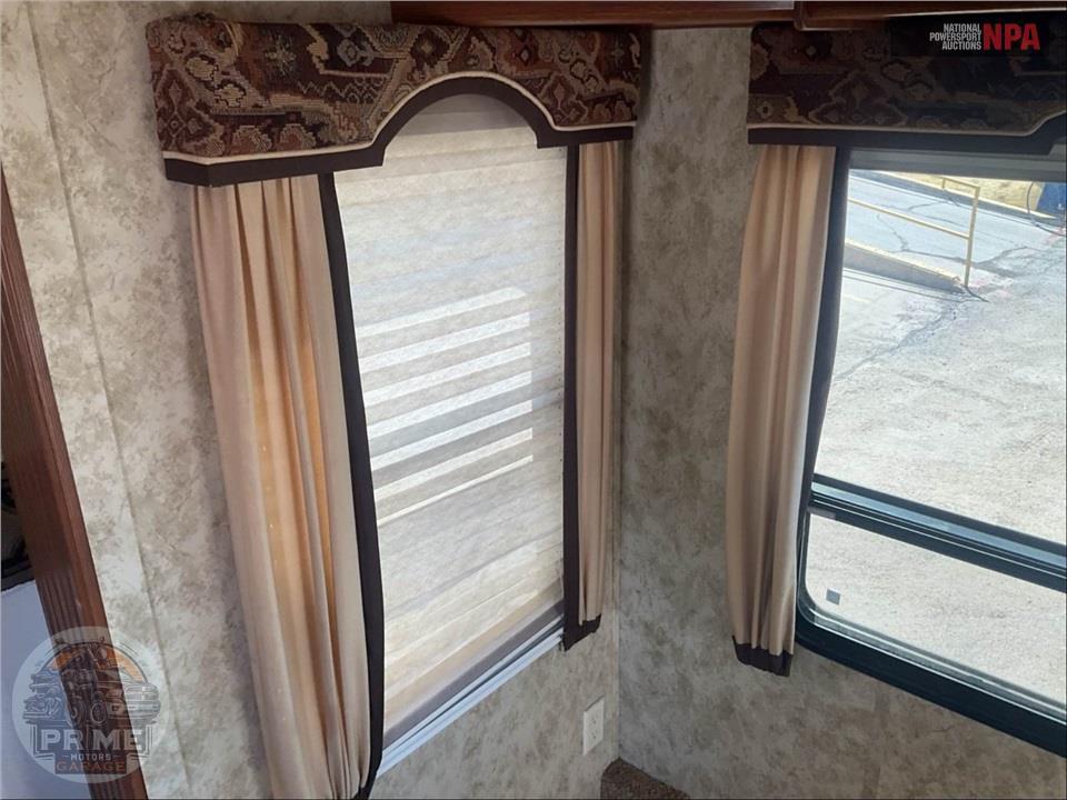 2012 Keystone Rv M-3750 FL - MONTANA BIG SKY FIFTH WHEEL SERIES — фото 41