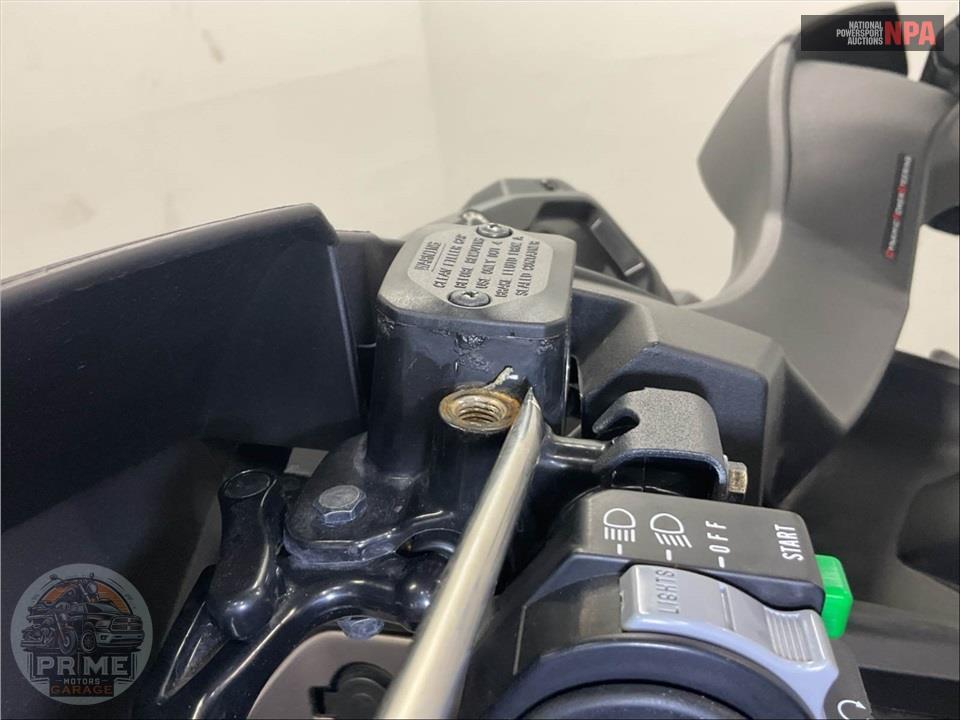 2023 Can-Am OUTLANDER MAX XT-P 1000R — фото 20
