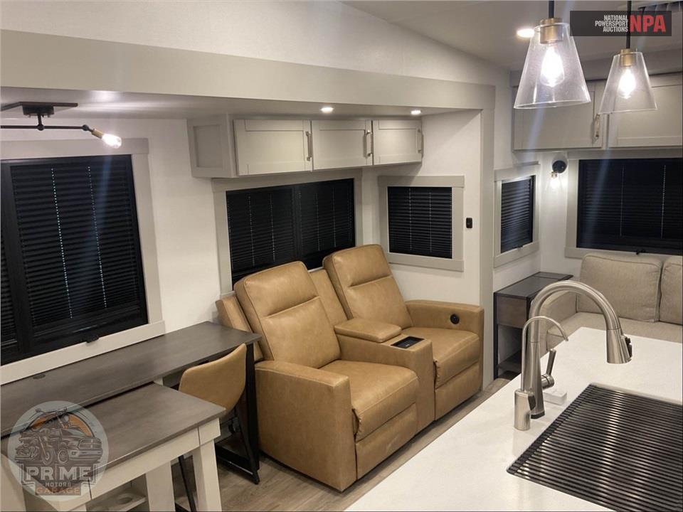 2025 Brinkley Rv M-3610 - MODEL Z FIFTH WHEEL SERIES — фото 7
