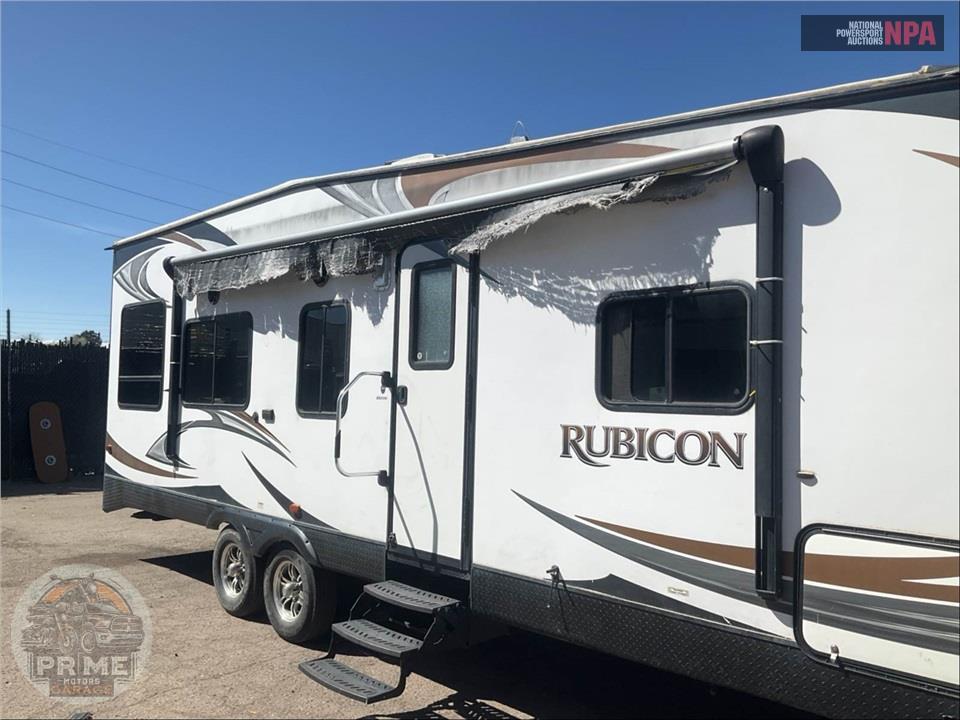 2015 Rubicon M-2500 - TOY HAULER SERIES — фото 35