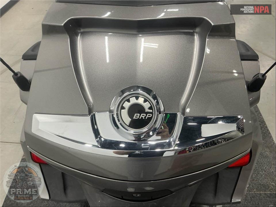 2011 Can-Am SPYDER RT SE5 AUDI&CONVI — фото 22
