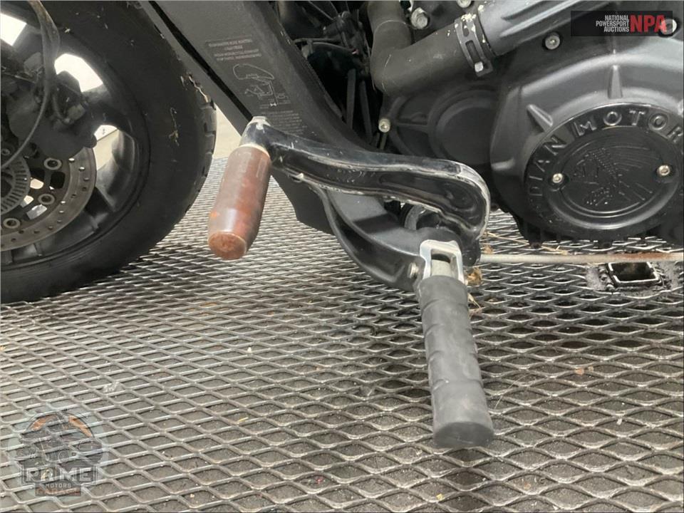 2021 Indian Motorcycle SCOUT BOBBER (ABS, BLACK SMOKE) — фото 26