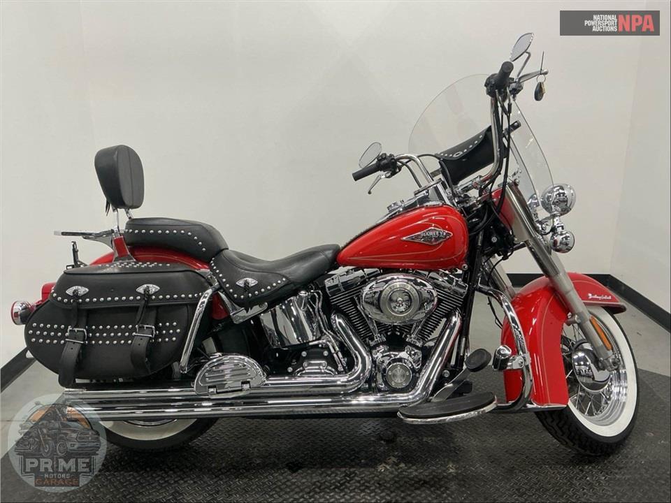 2010 Harley-Davidson FLSTC HERITAGE SOFTAIL CLASSIC — фото 1
