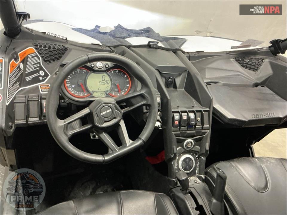 2018 Can-Am MAVERICK X3 TURBO — фото 27