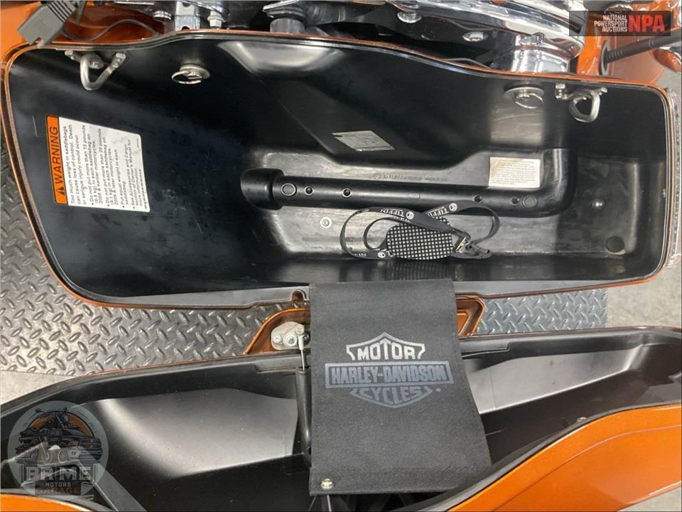 2015 Harley-Davidson FLHXS STREET GLIDE SPECIAL — фото 16