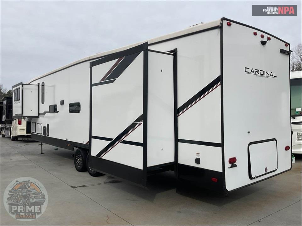 2024 Cardinal By Forest River M-35FL - FIFTH WHEEL SERIES — фото 2