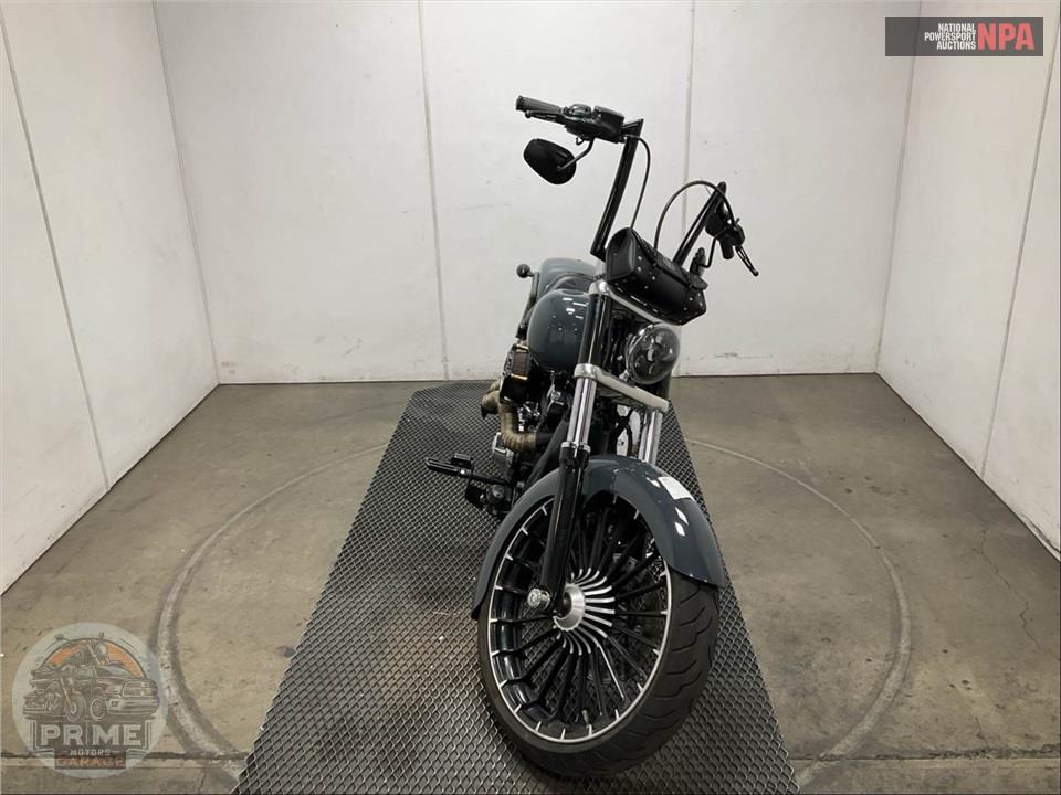 2017 Harley-Davidson FXSB BREAKOUT — фото 2