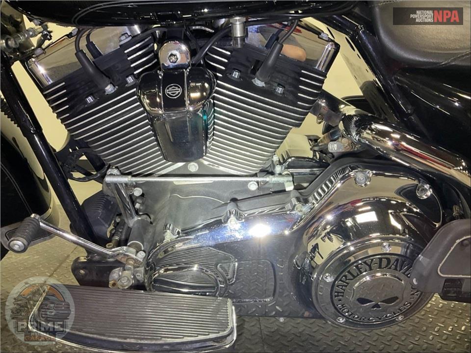 2008 Harley-Davidson FLHTCU ULTRA CLASSIC ELECTRA GLIDE — фото 7