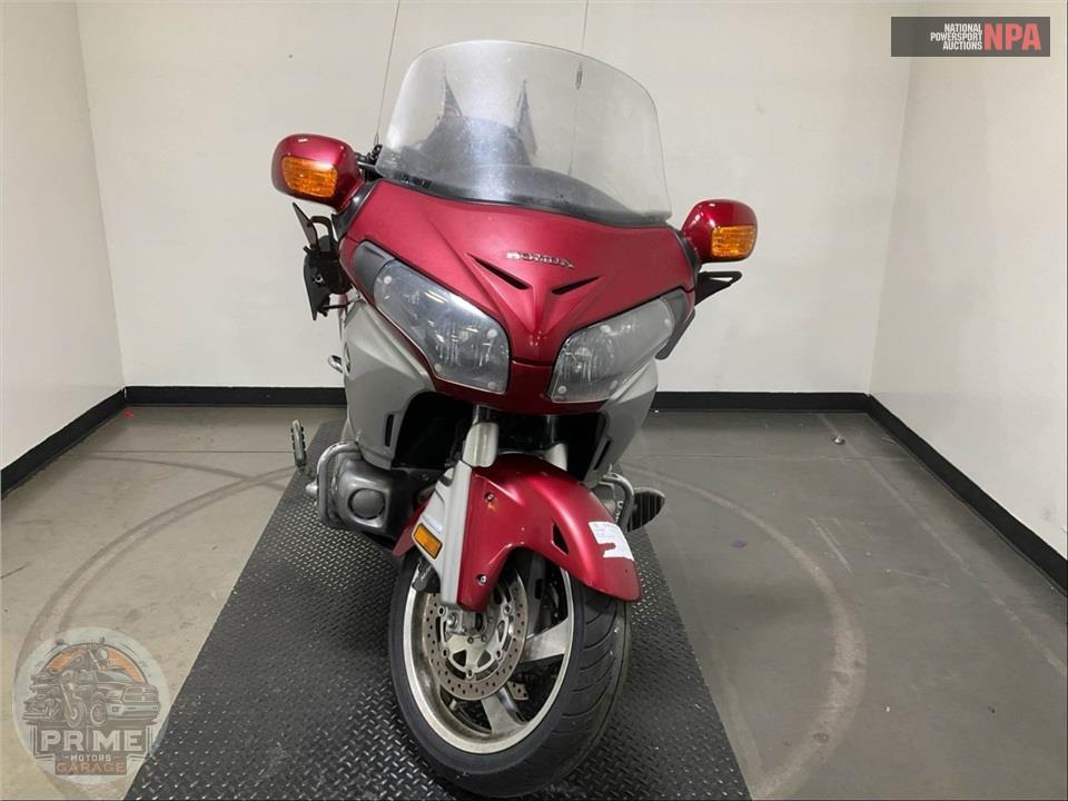 2012 Honda GL1800HPMC GOLDWING — фото 2