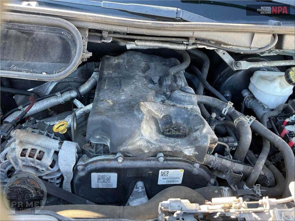 2017 Winnebago M-23A FORD - FUSE SERIES — фото 52