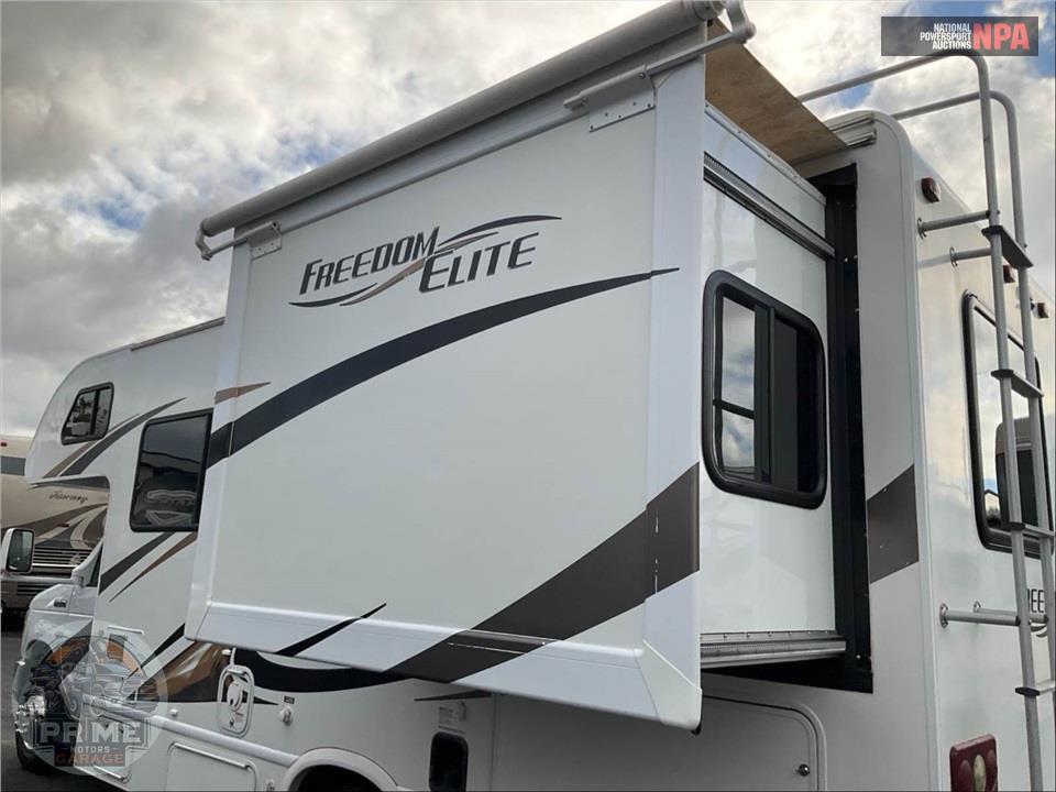 2016 Thor Motor Coach M-22FE E450-V10 - FREEDOM ELITE SERIES — фото 24