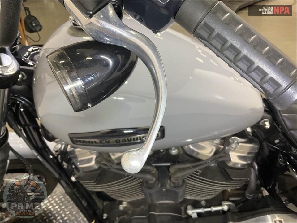 2025 Harley-Davidson FXBB STREET BOB — фото 18