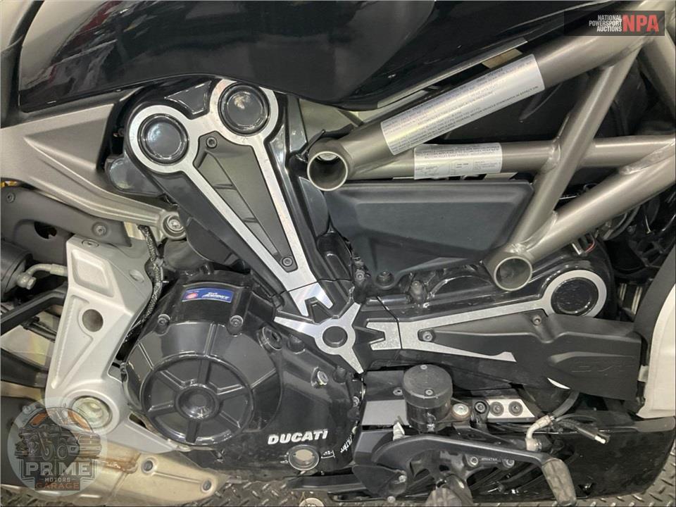 2022 Ducati XDIAVEL DARK — фото 6