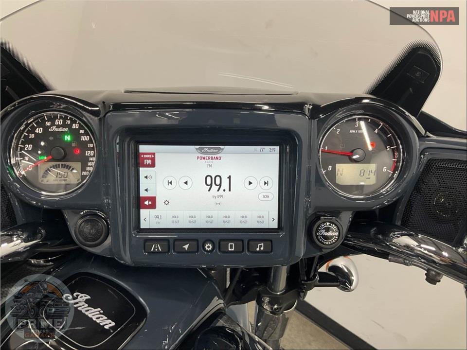 2025 Indian Motorcycle CHIEFTAIN LIMITED WITH POWERBAND AUDIO PACKAGE — фото 5