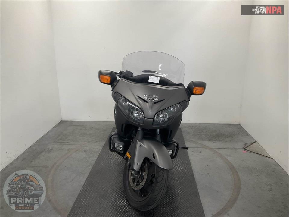 2015 Honda GL18BDF GOLDWING F6B DELUXE — фото 2