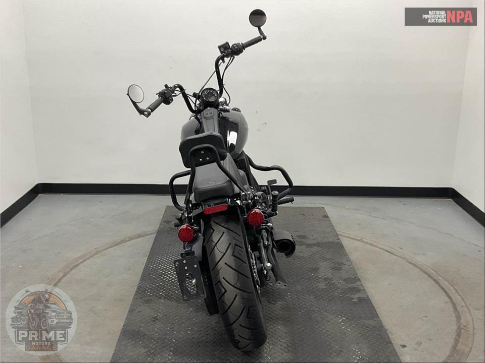 2025 Indian Motorcycle SCOUT BOBBER — фото 4