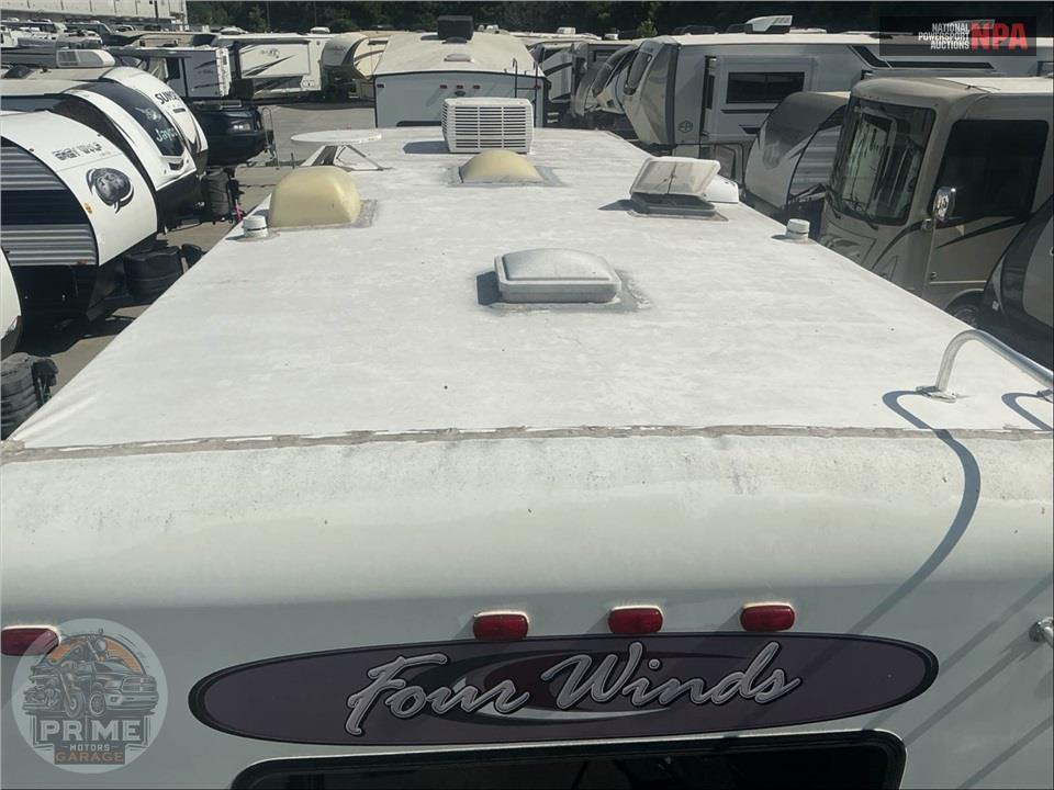 2012 Thor Motor Coach M-28A E350-V10 — фото 25