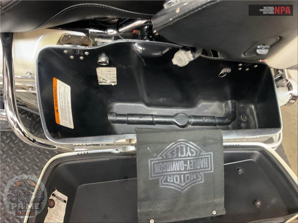 2004 Harley-Davidson FLHTCUI ULTRA CLASSIC ELECTRA GLIDE — фото 24