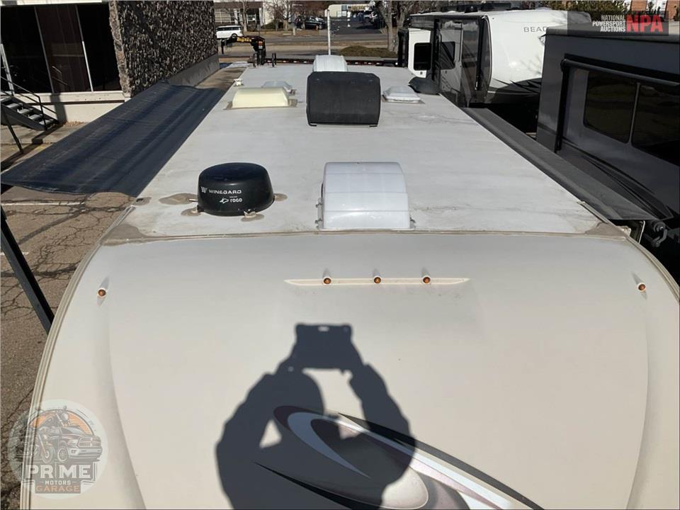 2019 Thor Motor Coach M-28Z E450-V10 - FOUR WINDS SERIES — фото 27