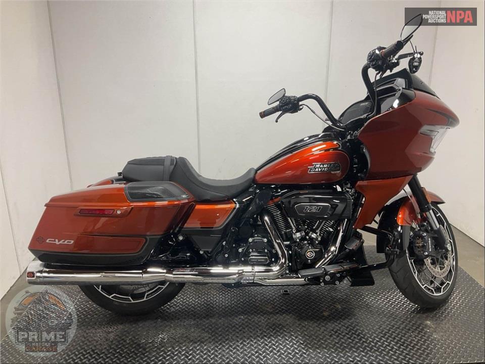 2023 Harley-Davidson FLTRXSE CVO ROAD GLIDE — фото 1
