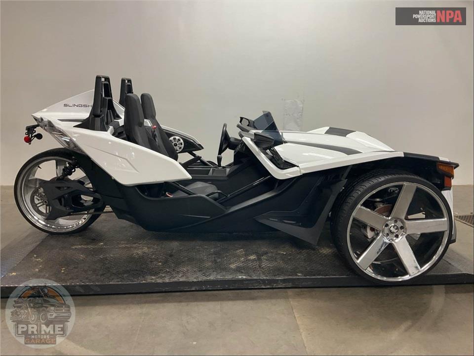 2019 Polaris SLINGSHOT S — фото 1