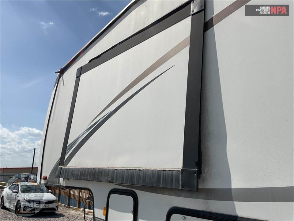 2020 Sabre By Forest River M-36BHQ - FIFTH WHEEL SERIES — фото 34