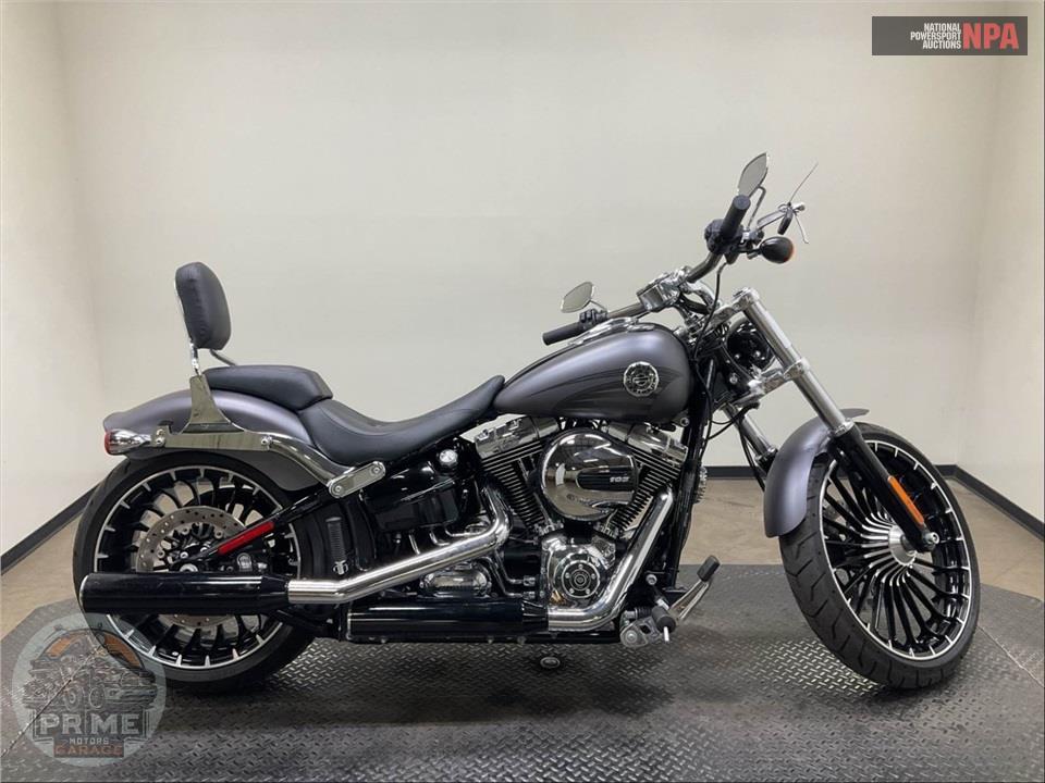 2017 Harley-Davidson FXSB BREAKOUT — фото 1
