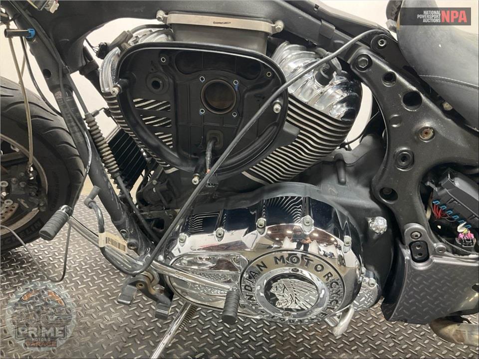 2017 Indian Motorcycle ROADMASTER (TWO-TONE) — фото 7