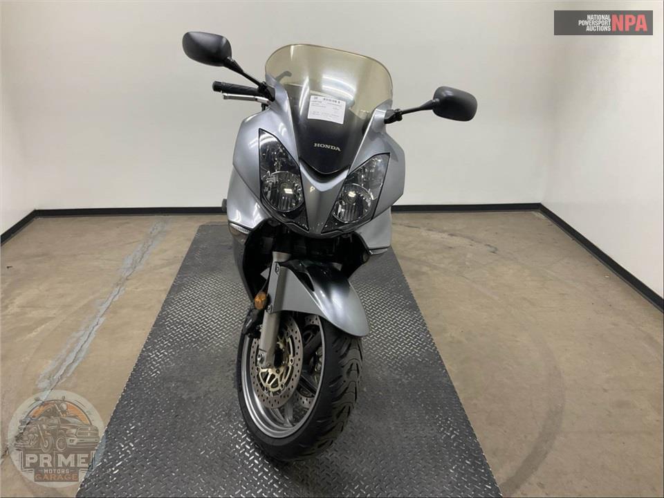 2008 Honda VFR8008 INTERCEPTOR — фото 2