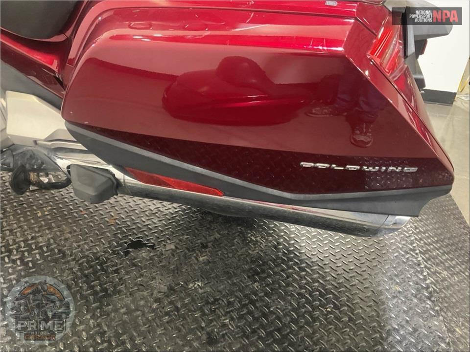 2018 Honda GL1800D GOLDWING TOUR DCT (BLUE) — фото 21