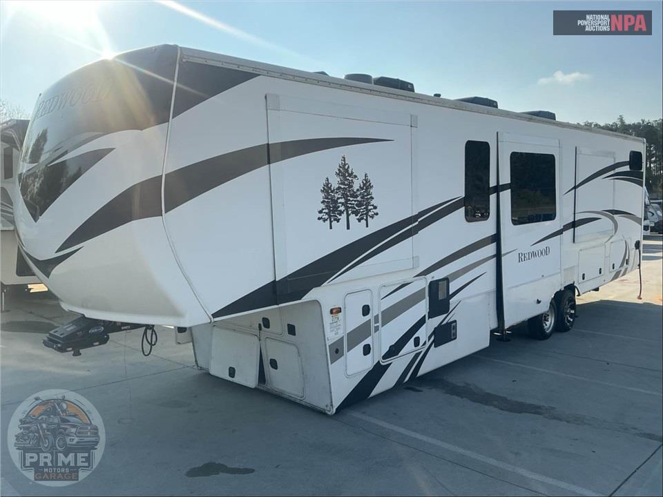 2021 Redwood Rv M-3981 FK - FIFTH WHEEL SERIES — фото 2
