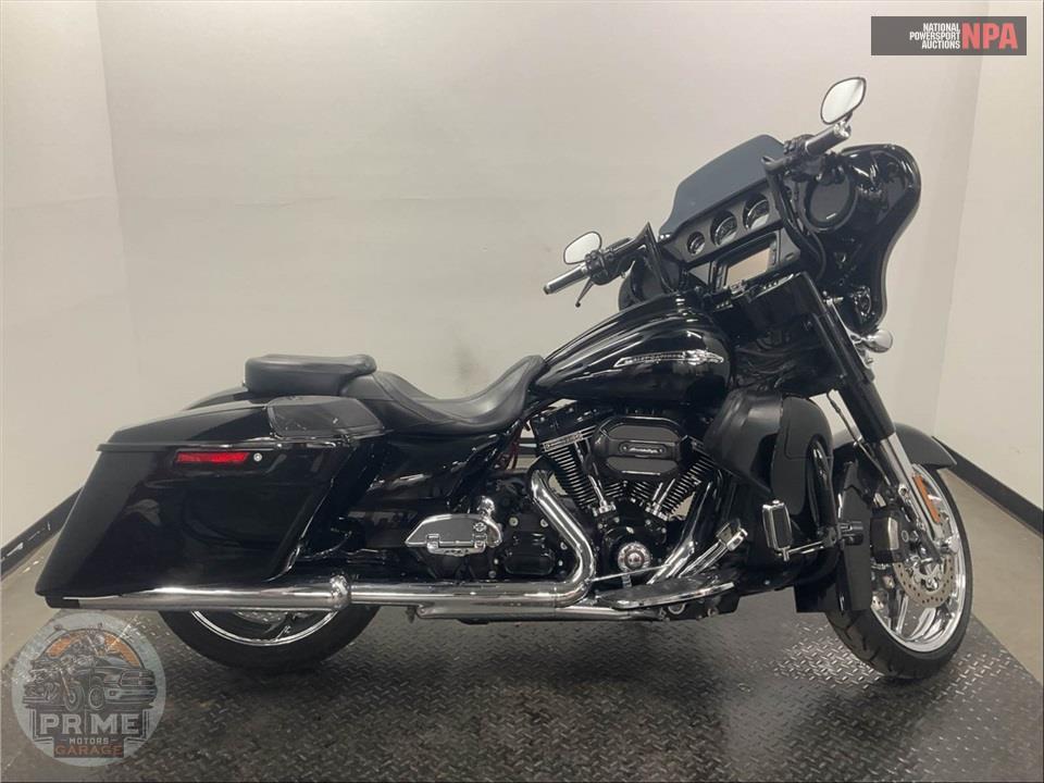 2015 Harley-Davidson FLHXSE CVO STREET GLIDE SPECIAL — фото 1