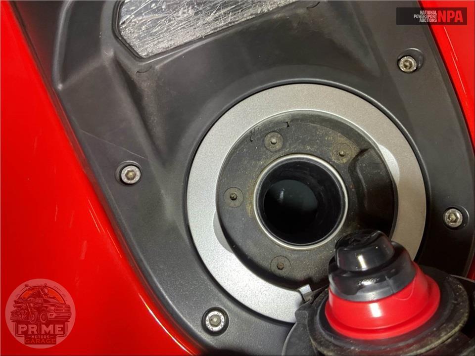 2015 Ducati DIAVEL CARBON RED — фото 27