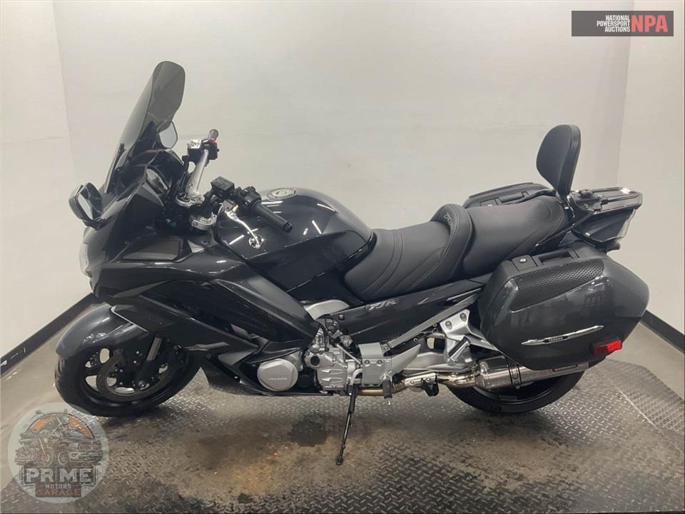2021 Yamaha FJR1300ES — фото 3