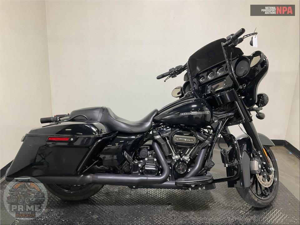2018 Harley-Davidson FLHXS STREET GLIDE SPECIAL — фото 1