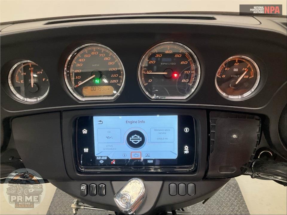 2023 Harley-Davidson FLHTCUTG TRI GLIDE ULTRA CLASSIC — фото 5
