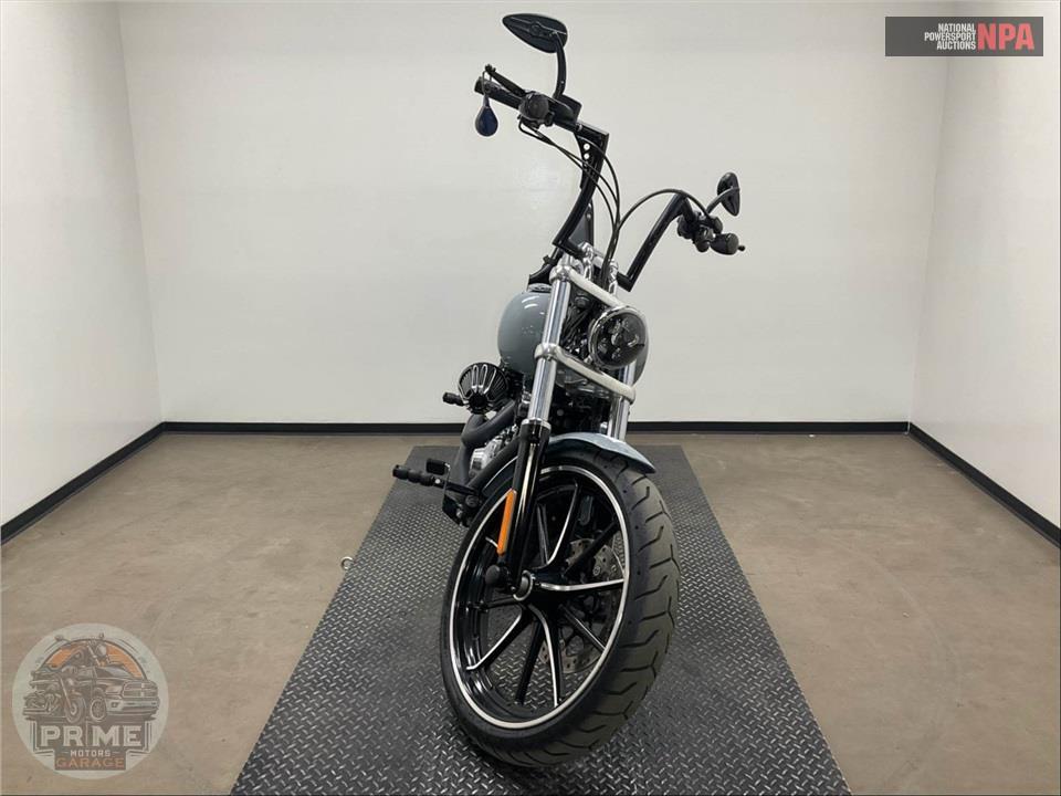 2015 Harley-Davidson FXSB BREAKOUT — фото 2