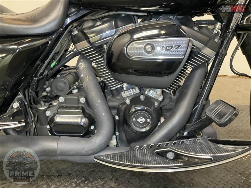 2018 Harley-Davidson FLHXS STREET GLIDE SPECIAL — фото 6