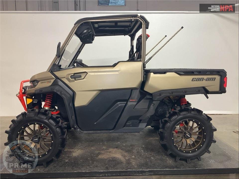 2023 Can-Am DEFENDER X MR HD10 WITH DOORS — фото 3