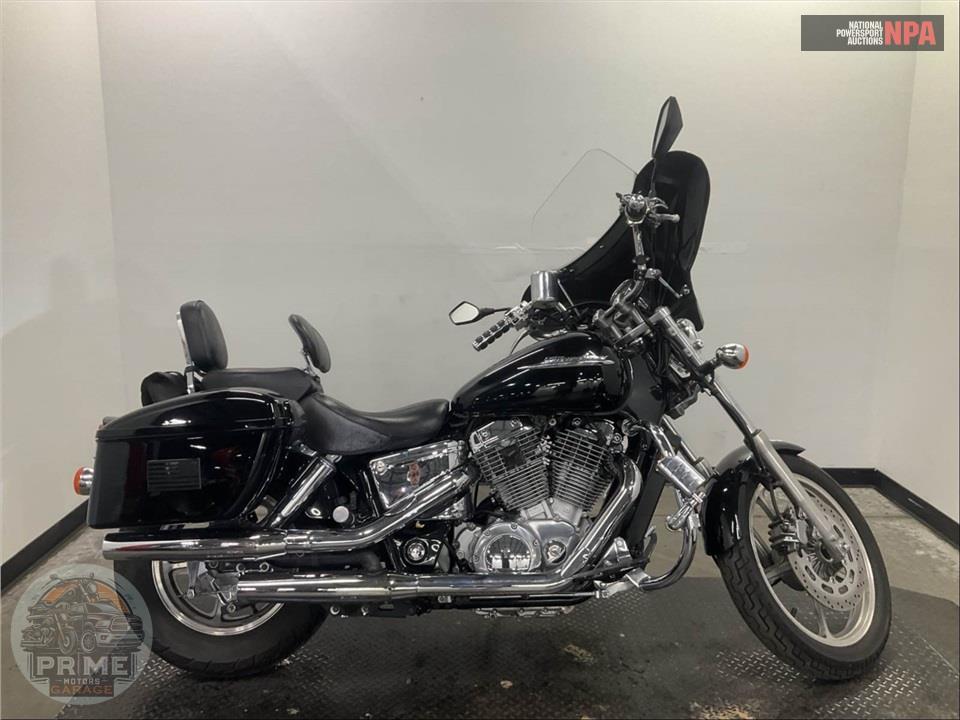 2002 Honda VT1100C2 SHADOW SPIRIT — фото 1