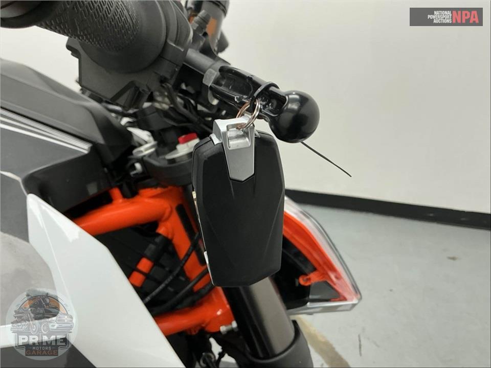 2017 Ktm 1290 SUPER DUKE R — фото 18