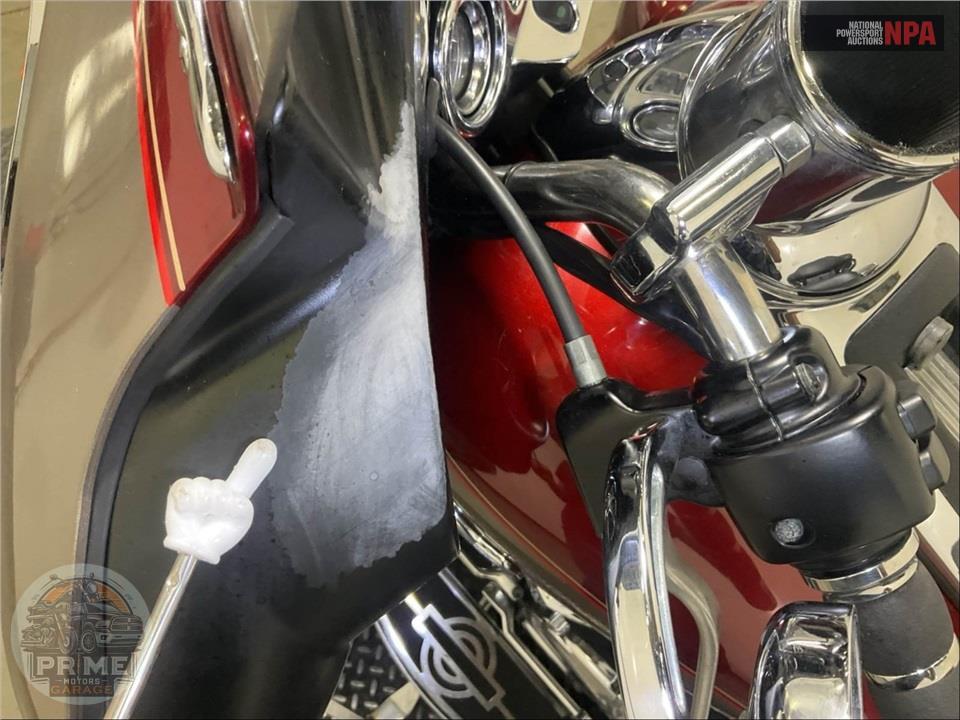 2009 Harley-Davidson FLHTCU ULTRA CLASSIC ELECTRA GLIDE — фото 20