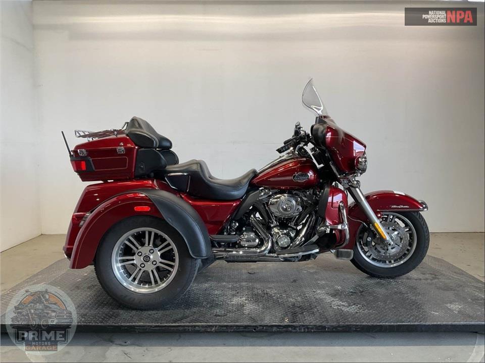 2009 Harley-Davidson FLHTCUTG TRIGLIDE ULTRA CLASSIC — фото 1