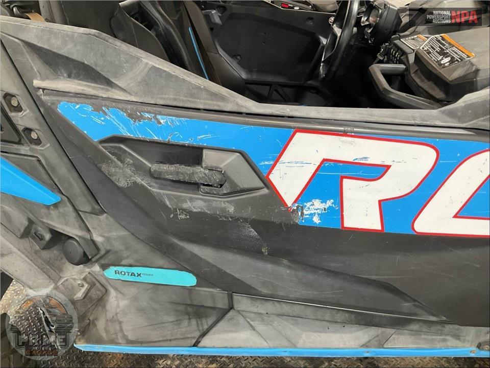 2019 Can-Am MAVERICK SPORT X RC 1000R — фото 19
