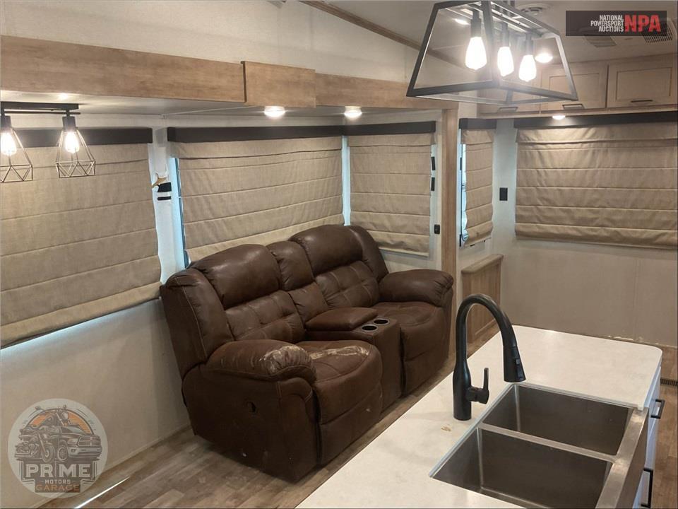 2021 Keystone Rv M-3660 RL ARCADIA FIFTH WHEEL SERIES — фото 7