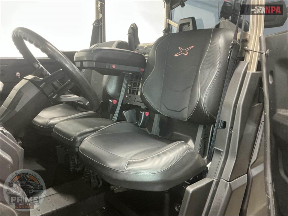 2023 Can-Am DEFENDER MAX X MR WITH DOORS — фото 30