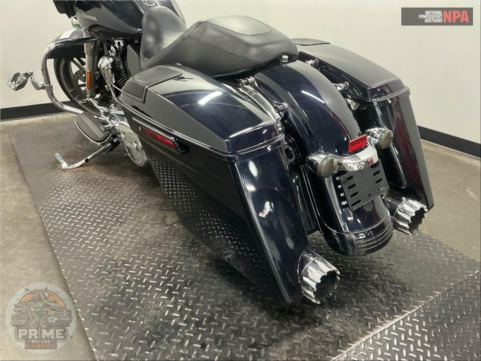 2019 Harley-Davidson FLHX STREET GLIDE — фото 24