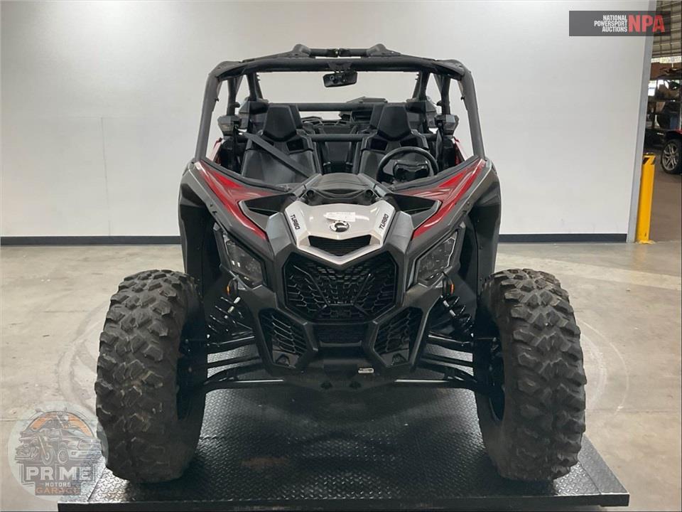 2025 Can-Am MAVERICK X3 MAX DS TURBO (RED & SILVER) — фото 2