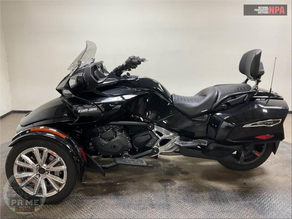 2016 Can-Am SPYDER F3 SE6 LIMITED — фото 3