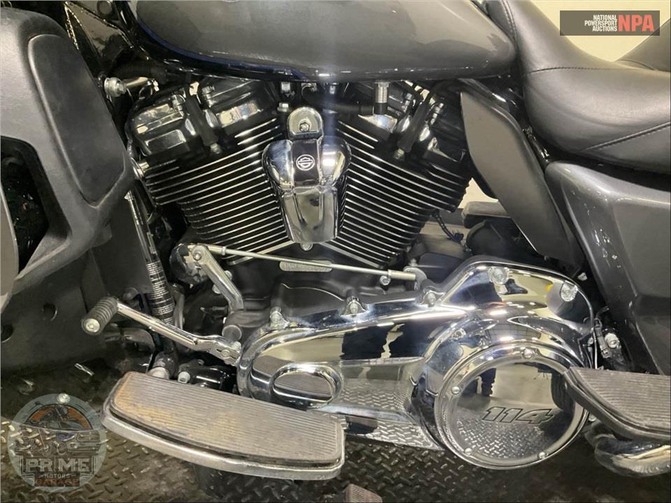 2022 Harley-Davidson FLHTCUTG TRI GLIDE ULTRA CLASSIC — фото 7